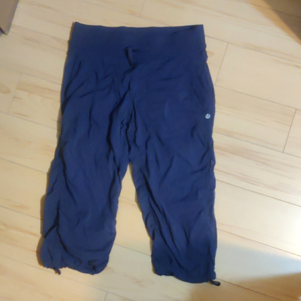 Lululemon Dk Gray Studio Crop Capri Pants
